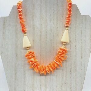 Orange White Shell Bead Chunky Statement Necklace Cone Beads Boho Magnetic Clasp
